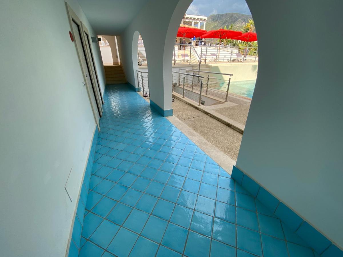 Ganimede Hotel Sperlonga Kültér fotó