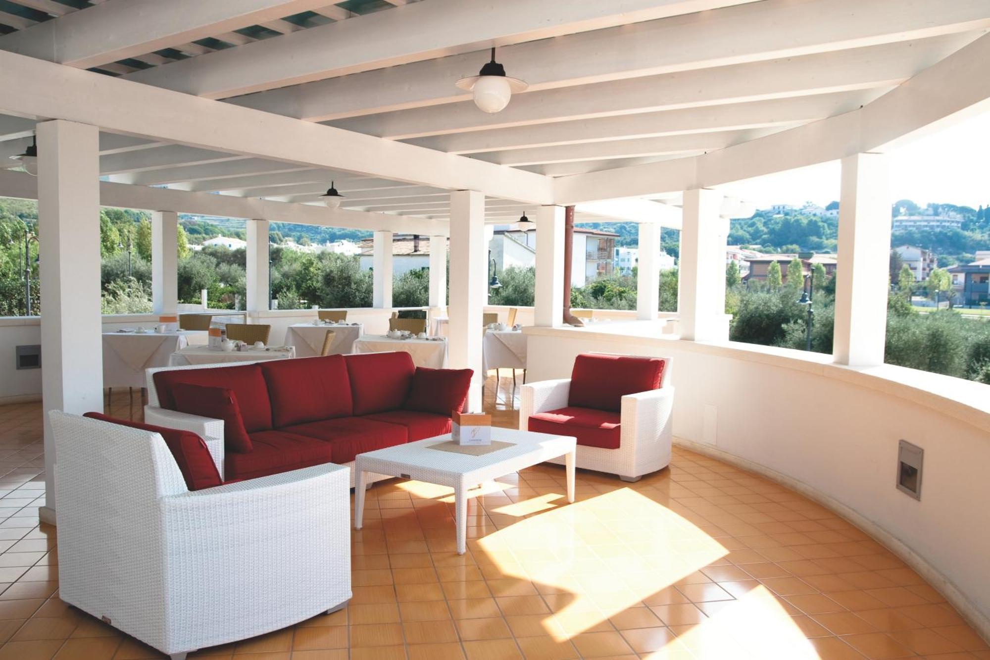 Ganimede Hotel Sperlonga Kültér fotó