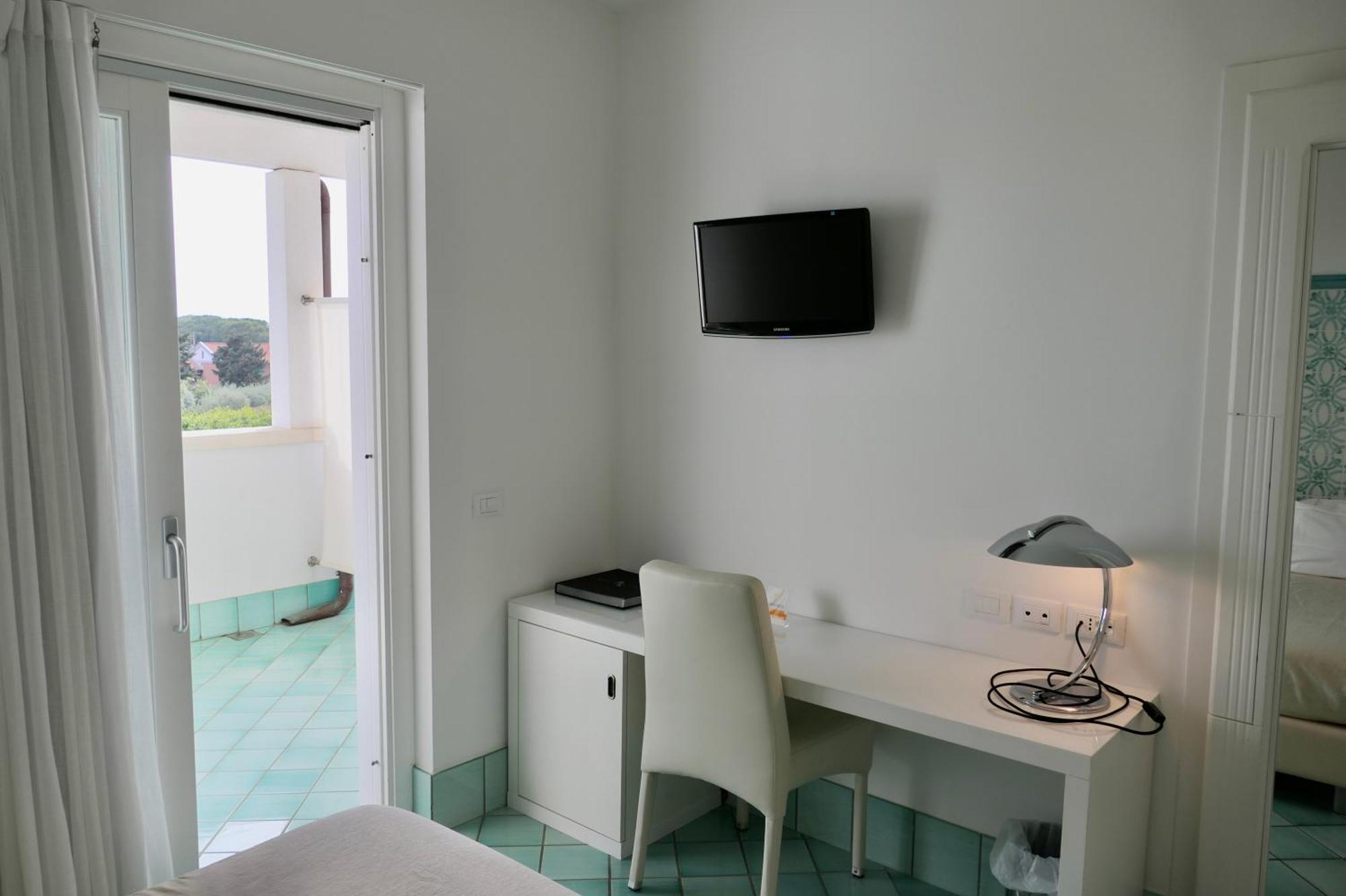 Ganimede Hotel Sperlonga Szoba fotó
